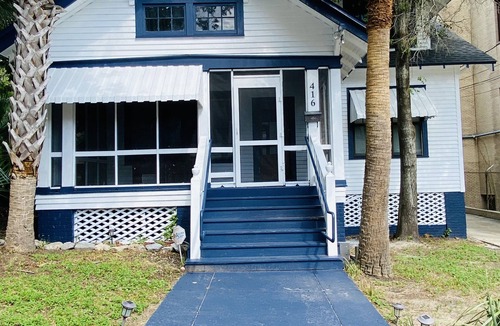Downtown House | North Hill Hideaway/Newly Updated Home Downtown
