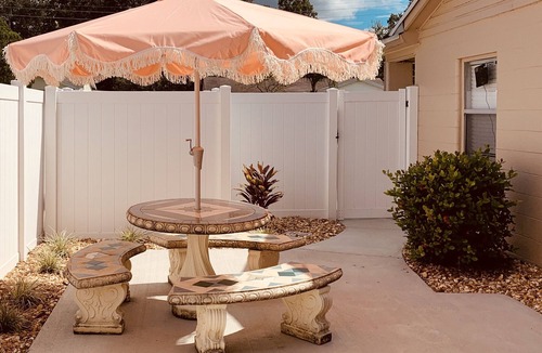 Swannanoa House | North Lakeland bungalow
