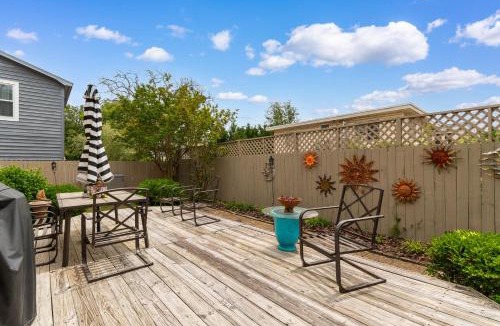 Crescent Beach House | North Myrtle Beach Cottage 2 Blocks From Beach