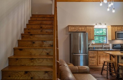 Blairsville Apartment | North Woods, Hot Tub , Privacy , Pets