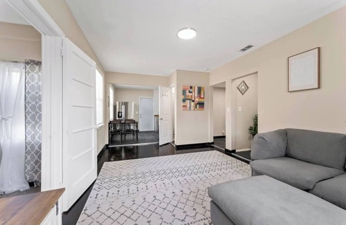 San Marco Apartment | Northeast Florida Retreat
