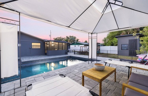 Southside House | Northeast Florida Retreat