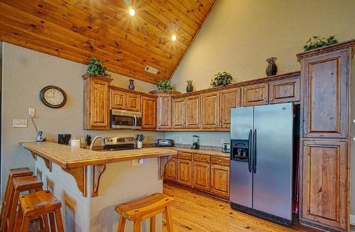 Clayton House | Northeast GA - Mountain & Golf Course Views - Kingwood Resort - Built 2009