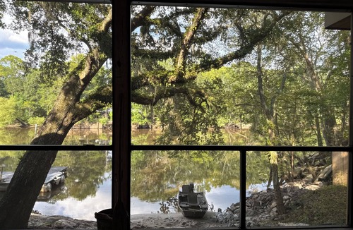 Eden House | Oak River Retreat