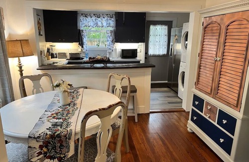 Mount Dora Cottage | Oaktree Cottage in Mount Dora Historic District