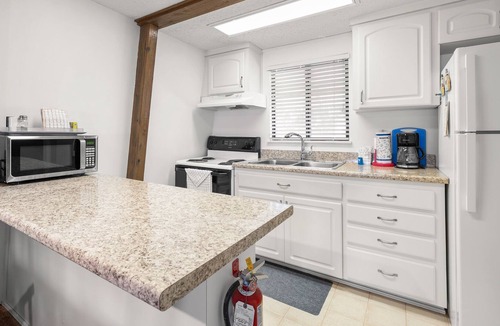 Painters Hill House | Oasis Beach House | Amazing Atlantic Views!