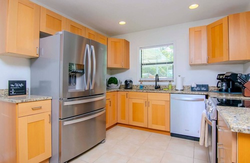 Largo House | Oasis by The Beach - Largo, Florida