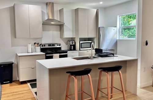 Coral Way House | Oasis centrally located minutes from Brickell, Coral Gables, South beach
