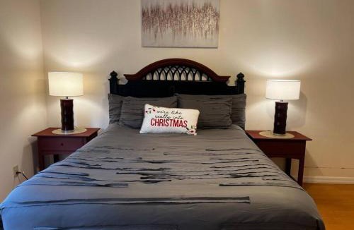 Candler House | Ocala’s Retreat with Private Pool/Backyard Oasis!