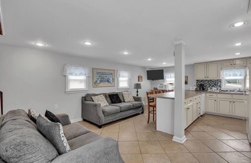 Dover Beaches North House | Ocean Beach 1: Charming 3 Bedroom 1 Bath Beach Block Home