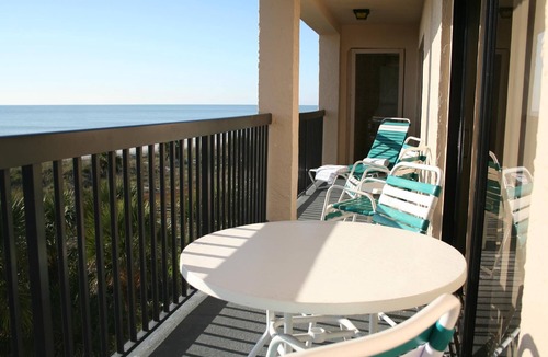 St. Petersburg - Clearwater Condo | Ocean/Beach Front 2 Bedroom Condo