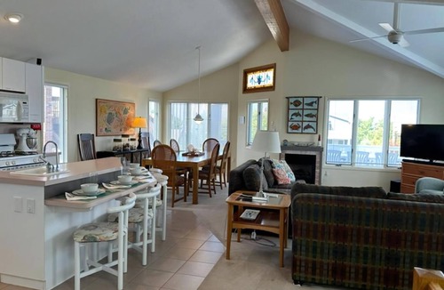 Barnegat Light House | Ocean Block 4 Bedroom Contemporary