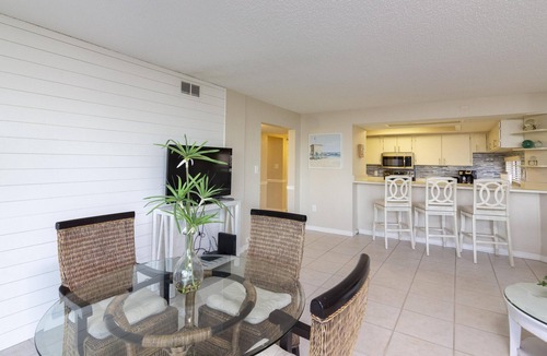 Butler Beach Condo | Ocean Front Condo ~ Great Views~ 3 King Beds!