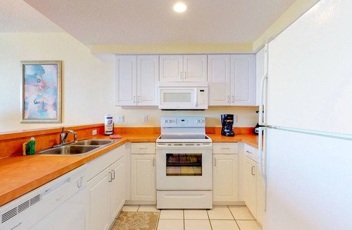 Brush - Stewarts Condo | Ocean front condo with 4 shared pools, lazy river, fitness room & more