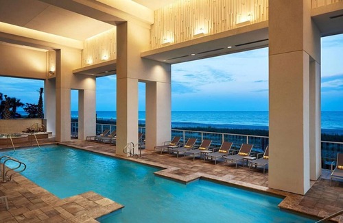 Downtown Myrtle Beach Resort | Ocean Front Luxury Resort minutes from the Myrtle Beach boardwalk