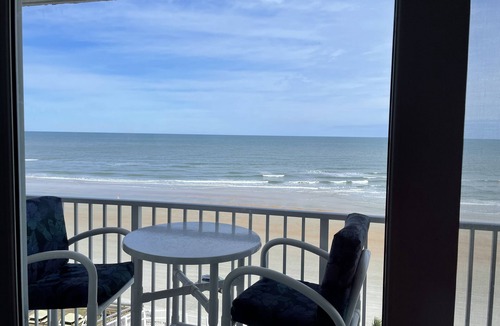 Lenox Park Condo | Ocean front w/Balcony -the "How Sweet It Is!" condo with breathtaking Views