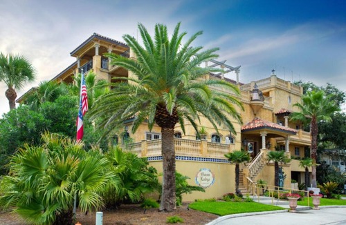 Saint Simons Island Apartment | Ocean Lodge Resort