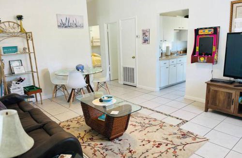 Cocoa Beach House | *Ocean Oasis: Beach Extras & Bikes & Surfboards*