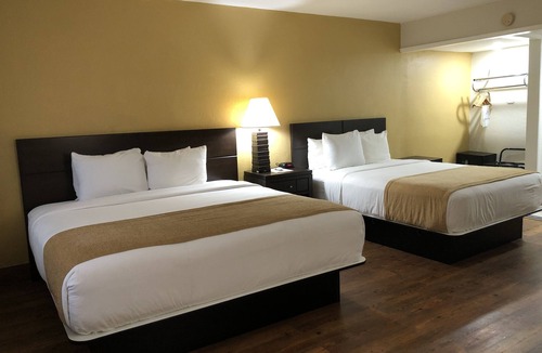 Bermuda Riviera Hotel | Ocean Reef Hotel