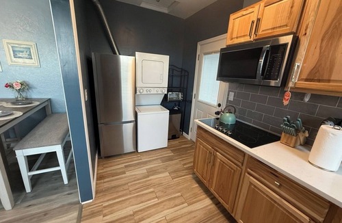 Atlantic City Apartment | Ocean Rendezview- Beach Block! Boardwalk & Fun