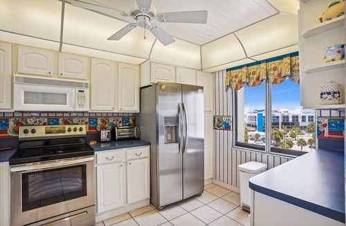 Madeira Beach Condo | Ocean Sands 708 - Beach front with gorgeous views, uniquely decorated!