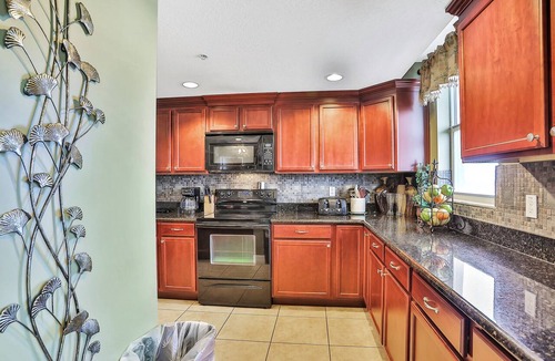 Schulte Park Condo | Ocean Side View-HeatedPool-Opus #605