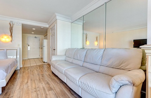 Ortona Park Hotel | Ocean-view resort room with fitness center, beach access, AC, & high-speed WiFi