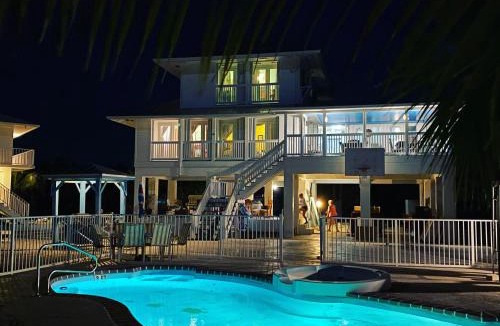 Cudjoe Key Villa | Ocean View with Pool, 4 bedroom Vila Near Key West
