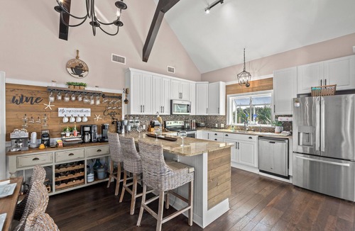 Bid-a-wee Beach House | Ocean Views! Pet Friendly, Amazing Private Beach NEW POOL