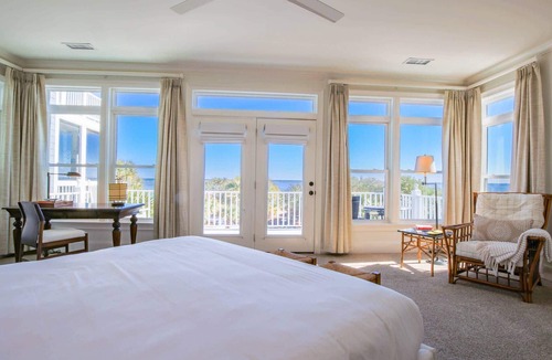 Ocean Point House | Ocean Views, Two Master Suites, Screened Porch & Access to Ocean Point Community Pool & Cabana