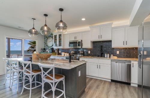 Garden City House | Ocean Whisper