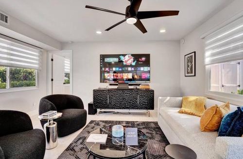 Poinsettia Heights Apartment | Oceana @ Casa Del Sol
