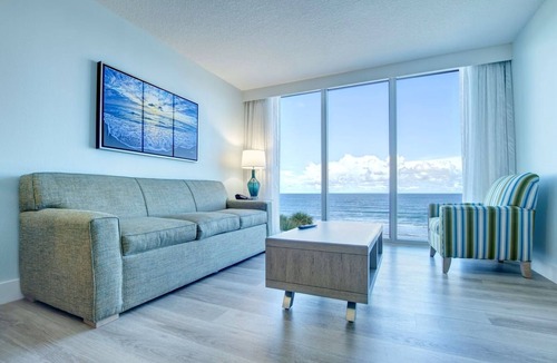 Daytona Beach Resort | Oceanfront 1 bedroom condo in Daytona Beach Florida- sleeps 4 people, ocean view