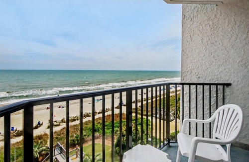 Myrtle Beach Hotel | Oceanfront 1BR + Beach Access + Dog Friendly