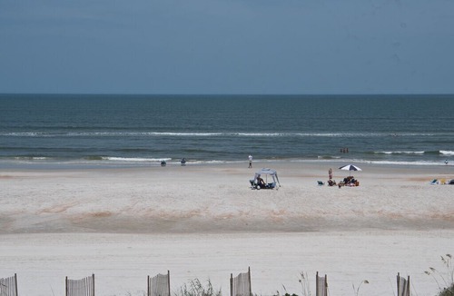 Crescent Beach Condo | Oceanfront 2 Bedroom Townhouse Summerhouse 211