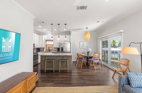 Cudjoe Key House | Oceanfront 2BR Retreat - 35' Dock, Sunrise Views, Boater's Paradise