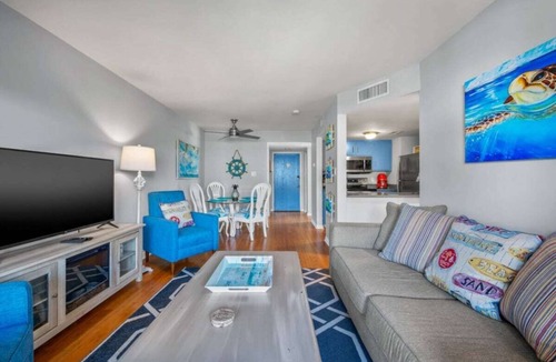 Fernandina Beach Condo | Oceanfront 2BR Pool Walk Beach Sleeps 6