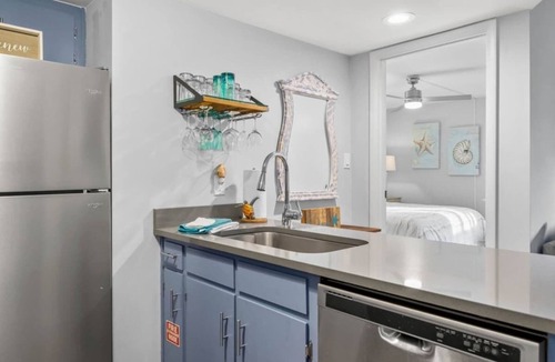 Fernandina Beach Condo | Oceanfront 2BR Pool Walk Beach Sleeps 6