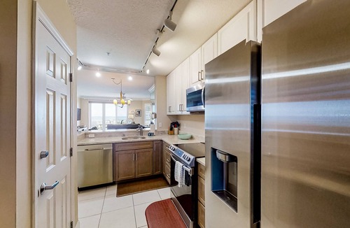 Amelia City Condo | Oceanfront, 2nd-Floor Condo with Balcony, HDTVs, WiFi, AC & Shared Pool