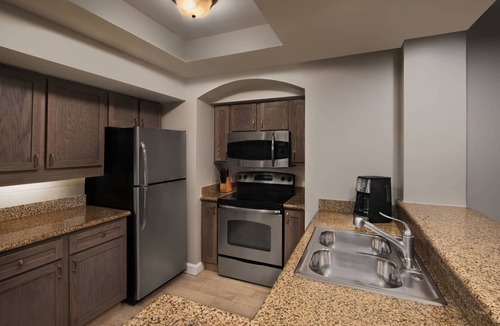 Palm Beach Shores Resort | Oceanfront - 3 Bedroom - Marriott's Ocean Pointe - Full Resort Access