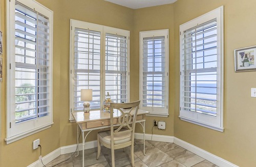 Amelia City Condo | Oceanfront 5th-floor condo with balcony, gorgeous views & pool access