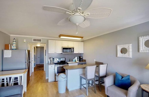 Isle of Palms Villa | Oceanfront Condo-Pool/Pier, Fishing, Stunning Ocean Views!