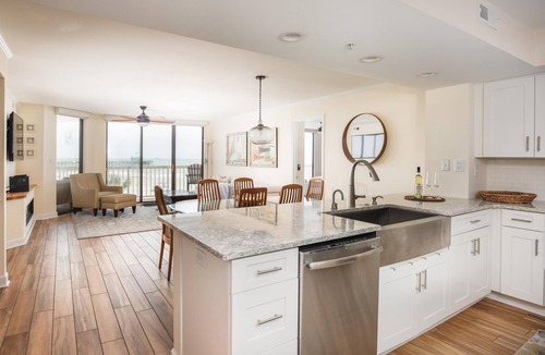Folly Beach Condo | Oceanfront Escape | Pool & Balcony Overlooking Folly Pier