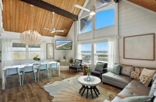 Marineland Acres House | Oceanfront Family Home in Palm Coast Steps to the beach