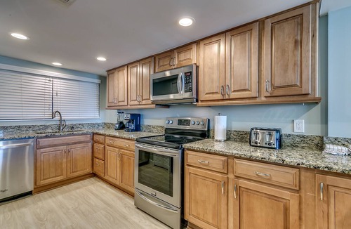 Myrtle Beach Condo | 🌊Oceanfront | Great Views | Awesome Amenities | Carolina Dunes 306🌊