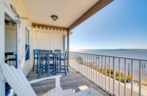 Cedar Key House | Oceanfront Oasis in Cedar Key with 2 Balconies!