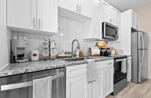 Seabreeze Park Condo | Oceanfront Oasis Daytona Beach 3BR/2BA - Ocean View #327