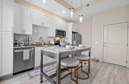 Daytona Beach Condo | Oceanfront Oasis Daytona Beach 2BR/2BA - Building View - 203