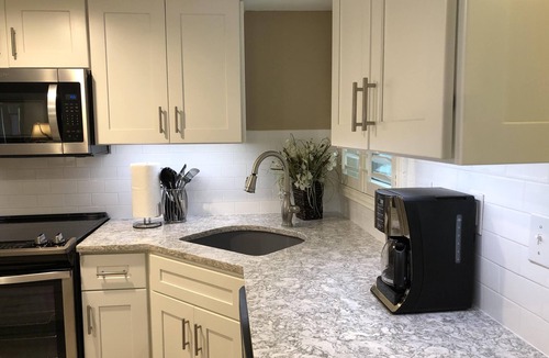 Amelia City Condo | Oceanfront Sailmaker Spacious 2 King BR with 2 private baths - FLAT