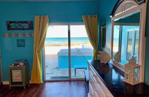 Boardwalk House | Oceanfront Sea Of Tranquility